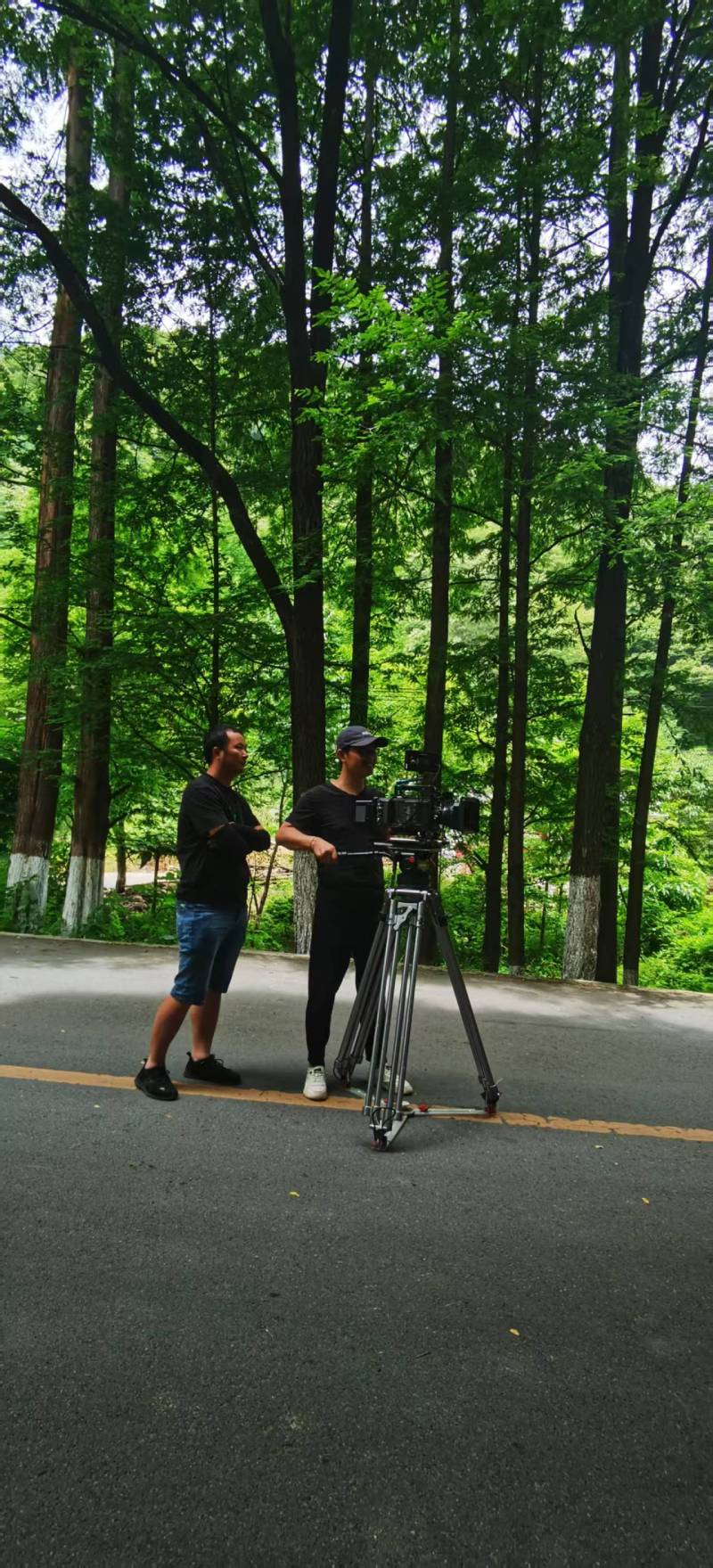 解锁荣县电商产品视频拍摄制作新路径，助力产品销量狂飙